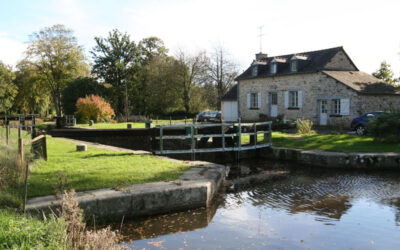 De Rennes à Saint‑Malo à vélo : un doux parcours le long du canal d’Ille‑et‑Rance